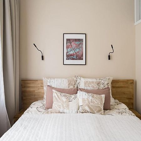 Sunrise Lounge Corvin 63M2 Ac Lägenhet Budapest Exteriör bild