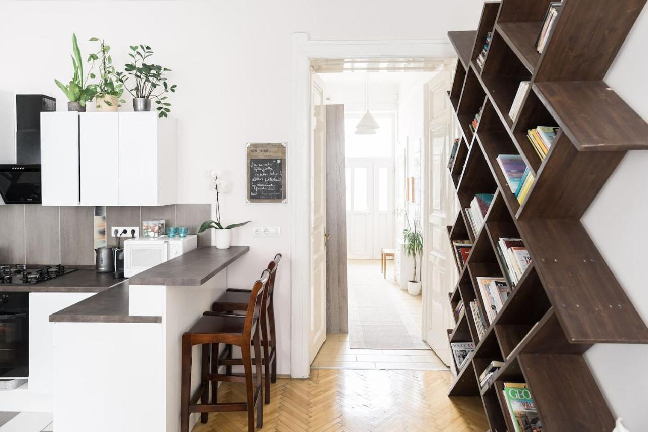 Sunrise Lounge Corvin 63M2 Ac Lägenhet Budapest Exteriör bild
