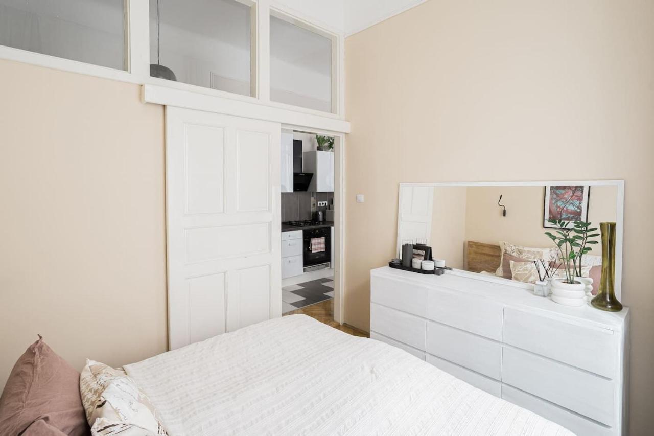 Sunrise Lounge Corvin 63M2 Ac Lägenhet Budapest Exteriör bild